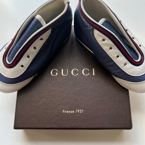 NEW with tags GUCCI shoes unisex toddler 19 size - Picture 6 of 16